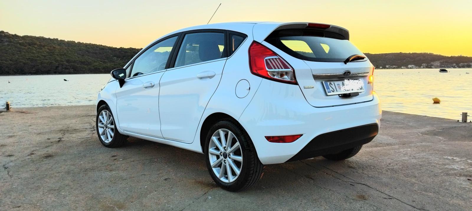 Ford Fiesta 1,0 GTDi, fotografija 5