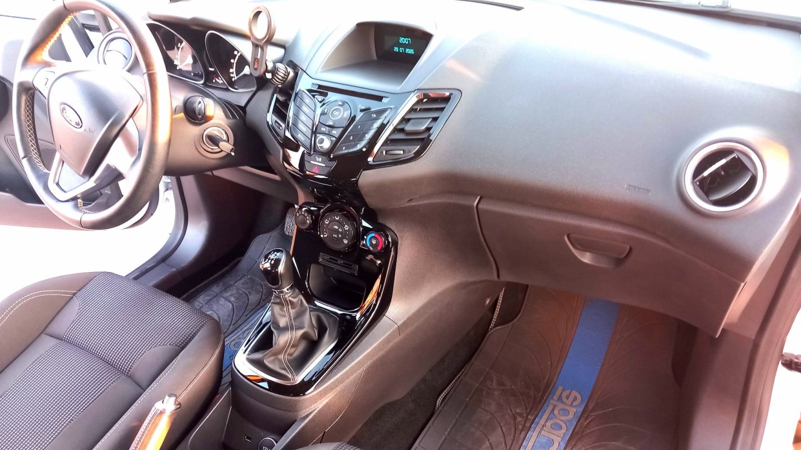 Ford Fiesta 1,0 GTDi, fotografija 12