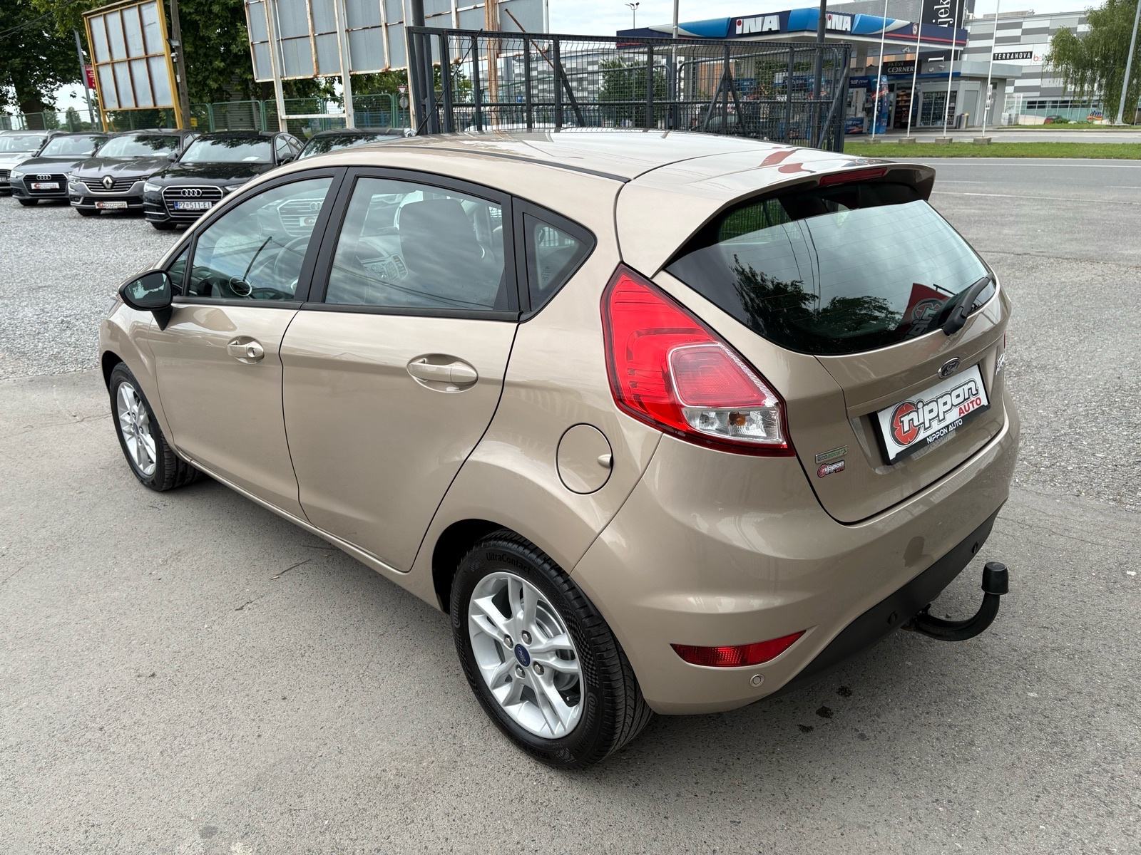 Ford Fiesta 1,0 KLIMA - SERVISNA - SENZORI - LEASING RATA 211 €, fotografija 4
