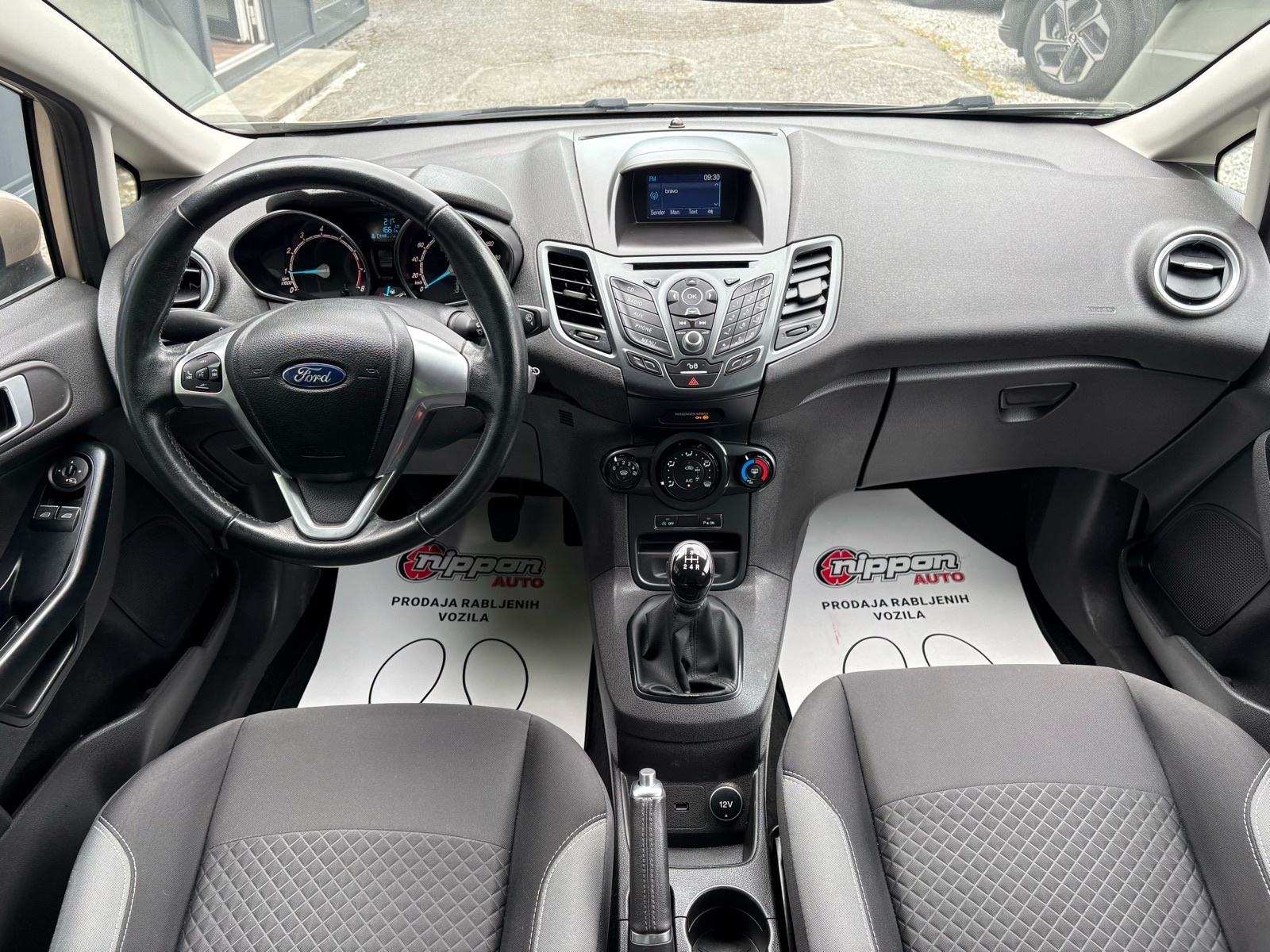 Ford Fiesta 1,0 KLIMA - SERVISNA - SENZORI - LEASING RATA 211 €, fotografija 12