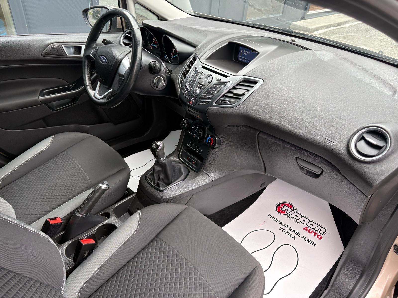 Ford Fiesta 1,0 KLIMA - SERVISNA - SENZORI - LEASING RATA 211 €, fotografija 18