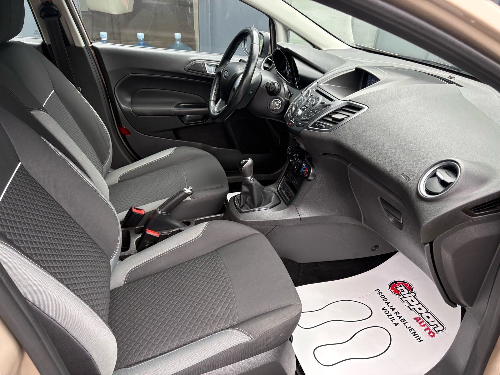 Ford Fiesta 1,0 KLIMA - SERVISNA - SENZORI - LEASING RATA 211 €, fotografija 19
