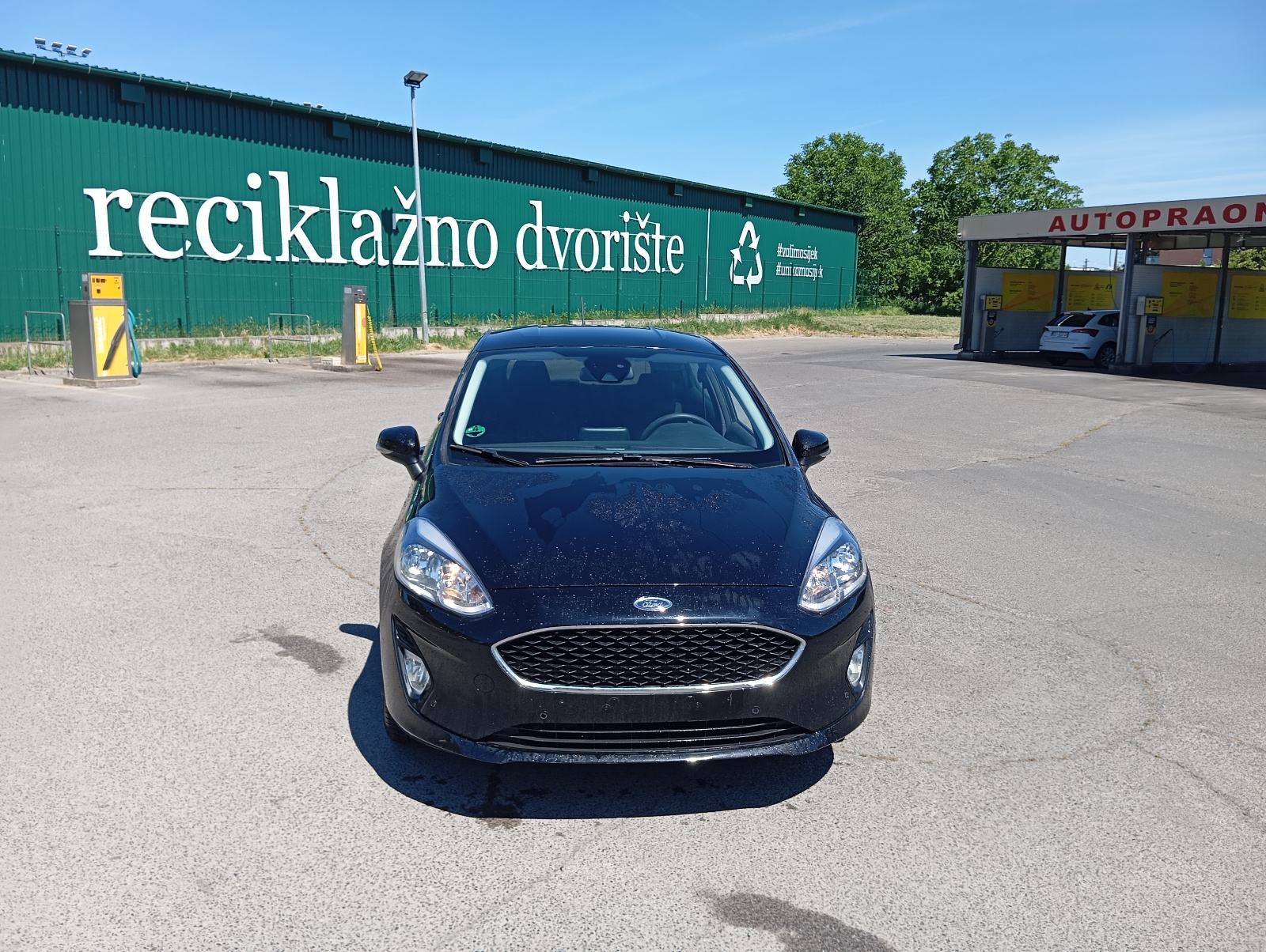 Ford Fiesta 1,1 - MFU, Klima, Elek.paket, kamera, fotografija 4