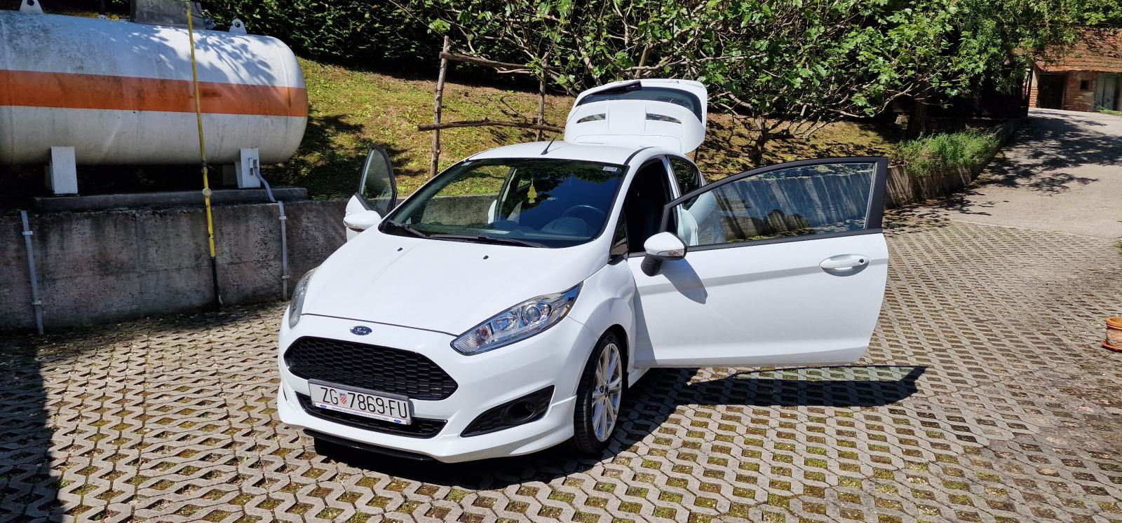 Ford Fiesta 1.0 EcoBoost Sport 125 KS, prvi vlasnik, reg. 05/2027, fotografija 7