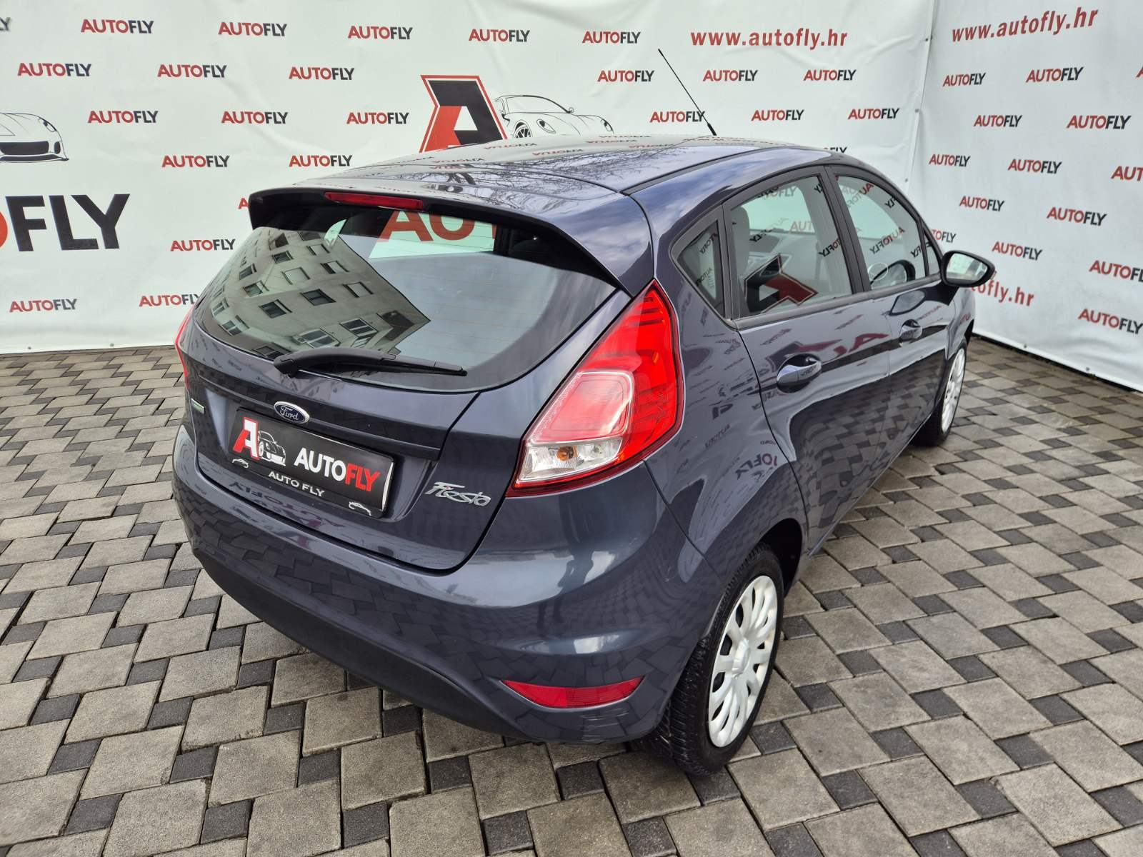 Ford Fiesta 1.0 Trend MC, HR auto, 5 vrata, Klima, fotografija 8