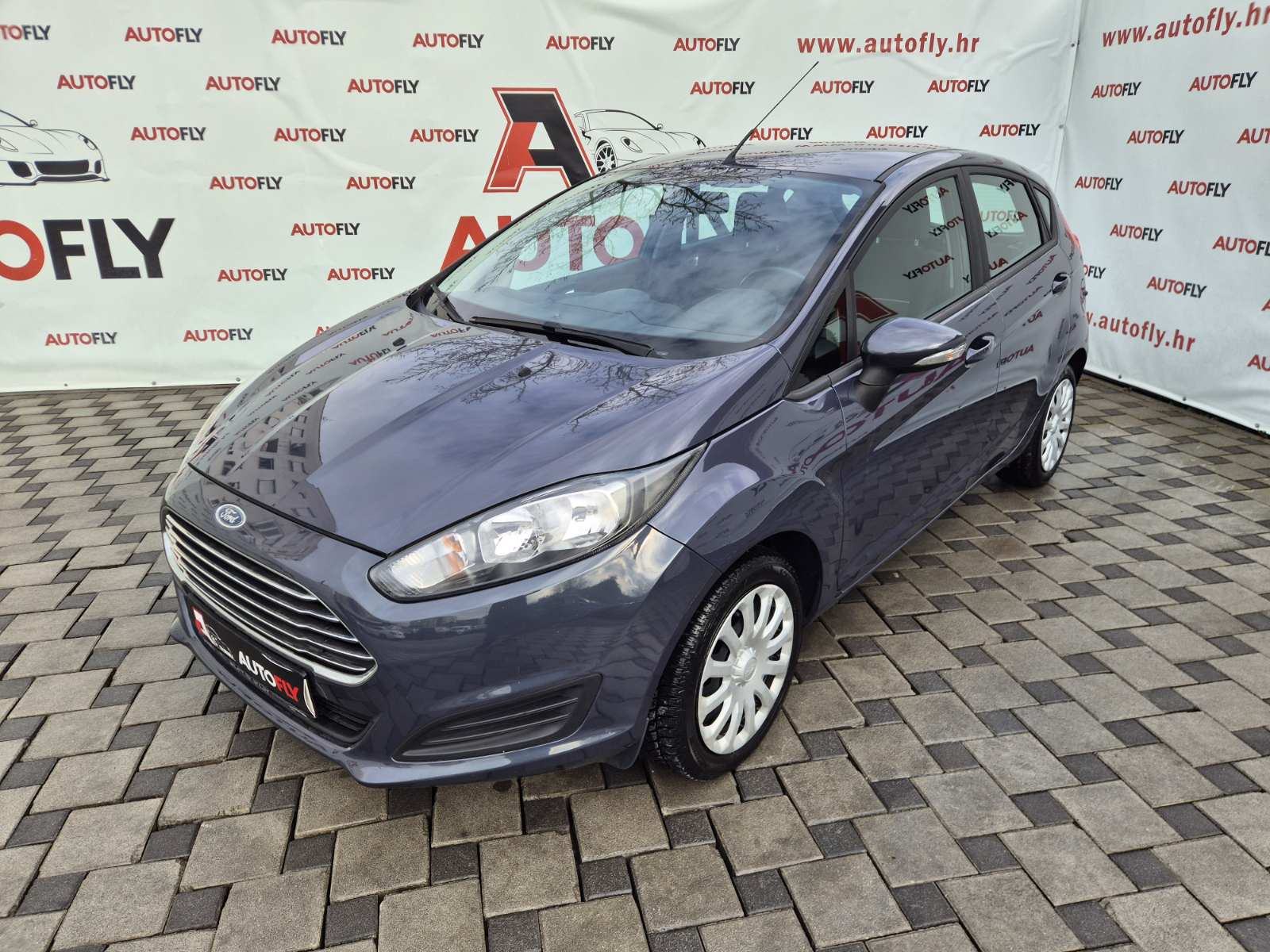 Ford Fiesta 1.0 Trend MC, HR auto, 5 vrata, Klima, fotografija 9