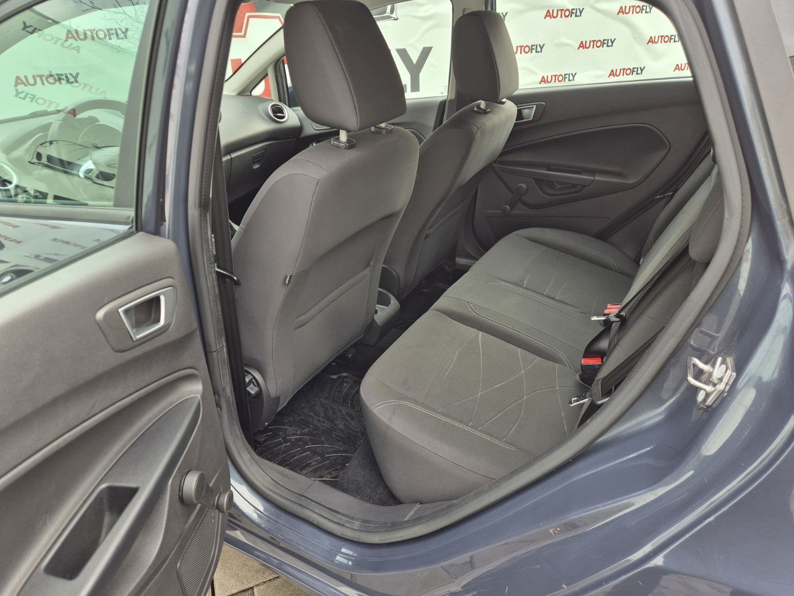 Ford Fiesta 1.0 Trend MC, HR auto, 5 vrata, Klima, fotografija 14