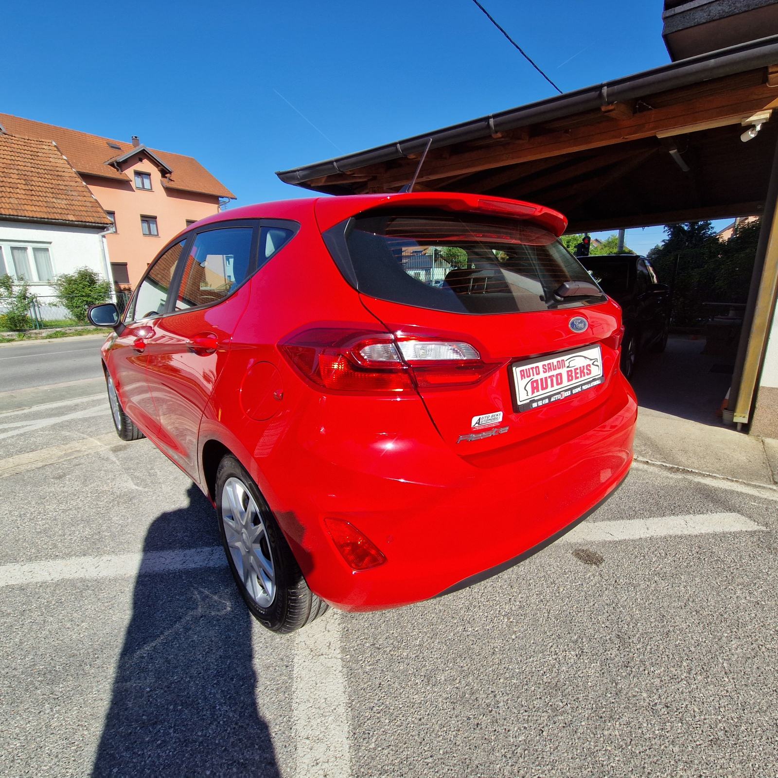 Ford Fiesta 1,1. Na ime kupca do registracije., fotografija 12
