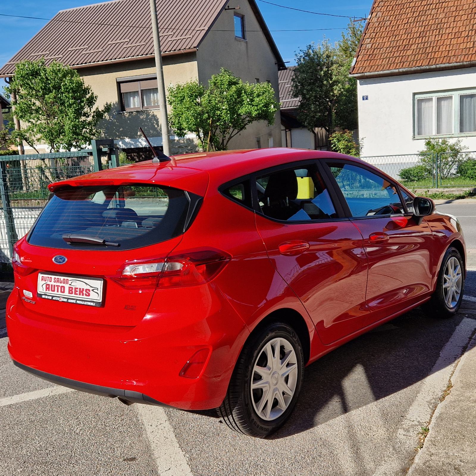 Ford Fiesta 1,1. Na ime kupca do registracije., fotografija 15