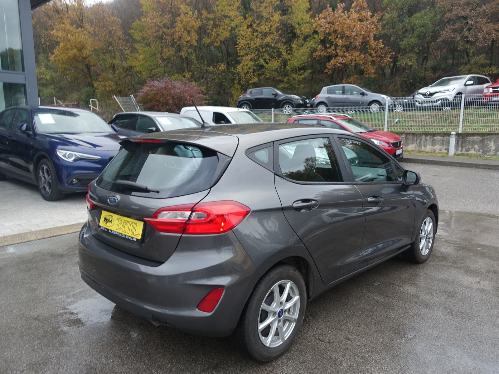 Ford Fiesta 1,1 / JAMSTVO + REGISTRACIJA, fotografija 3