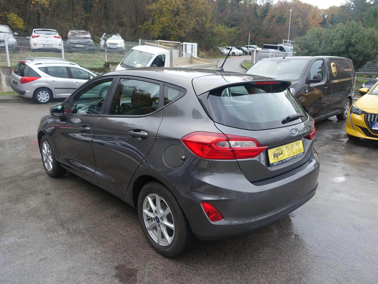 Ford Fiesta 1,1 / JAMSTVO + REGISTRACIJA, fotografija 5