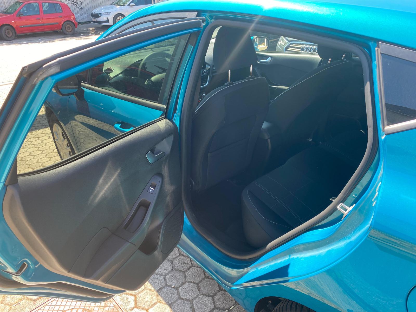 Ford Fiesta 1,1, fotografija 19
