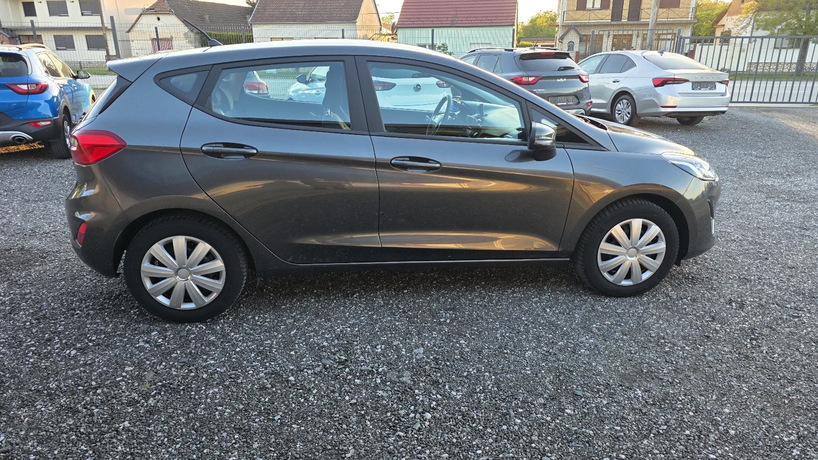Ford Fiesta 1,1 TREND, KLIMA, fotografija 6