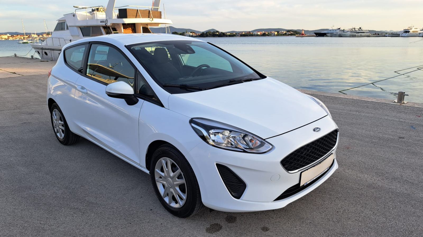 Ford Fiesta 1,1 (Benzin) 11/2017. reg 10/26,⭐️71000km⭐️ Ispis KM.⭐️, pogled izvana - slika 1