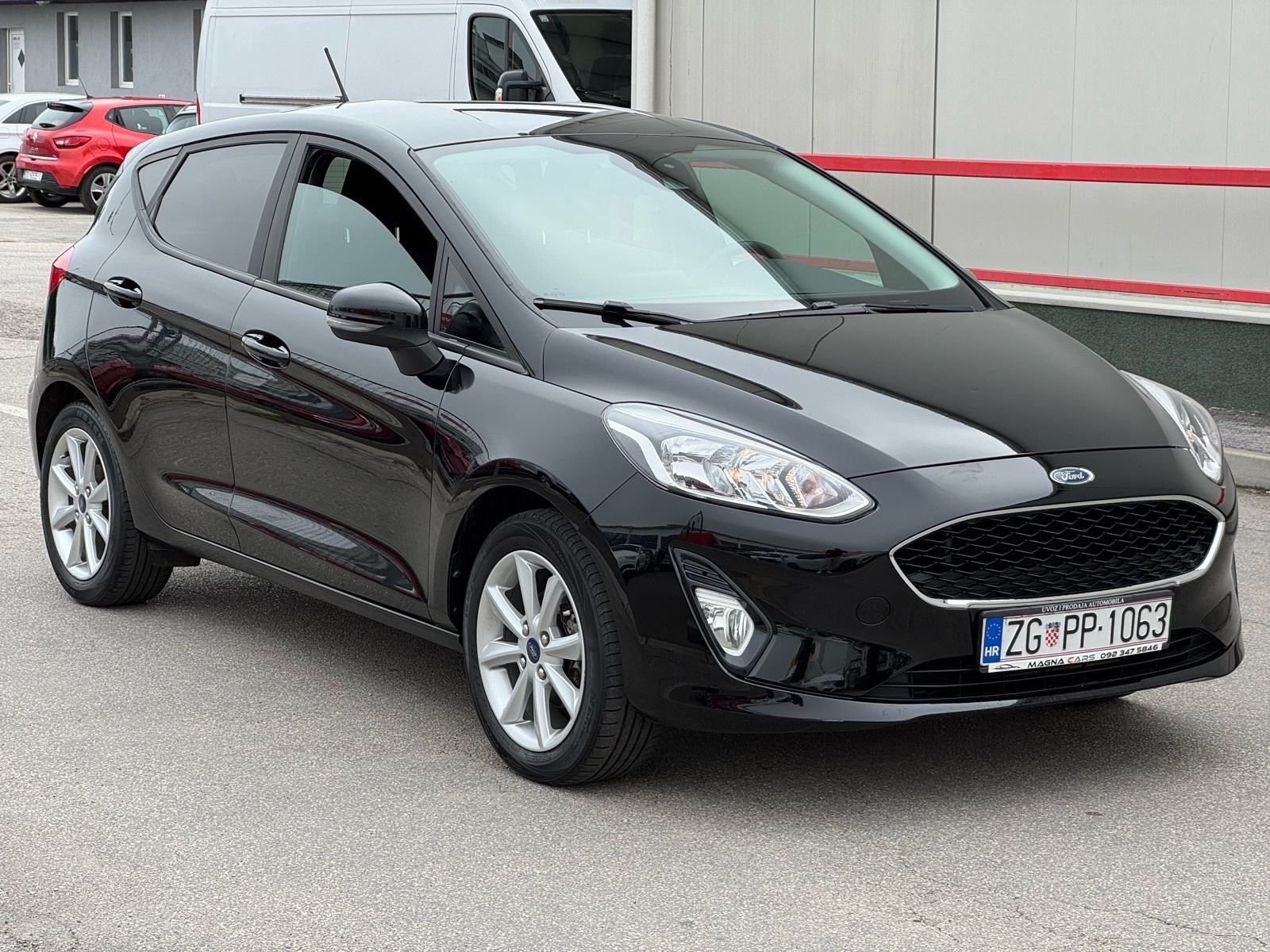 Ford Fiesta 1,1 KLIMA#ALU FELGE# PDC, fotografija 2