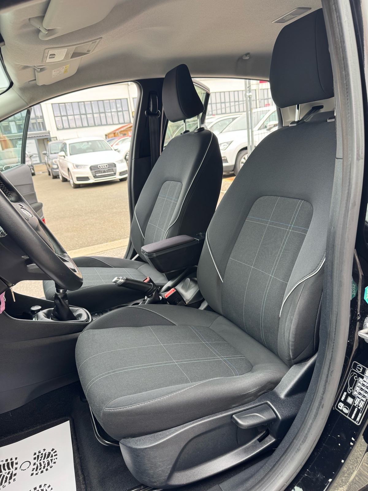 Ford Fiesta 1,1 KLIMA#ALU FELGE# PDC, fotografija 16