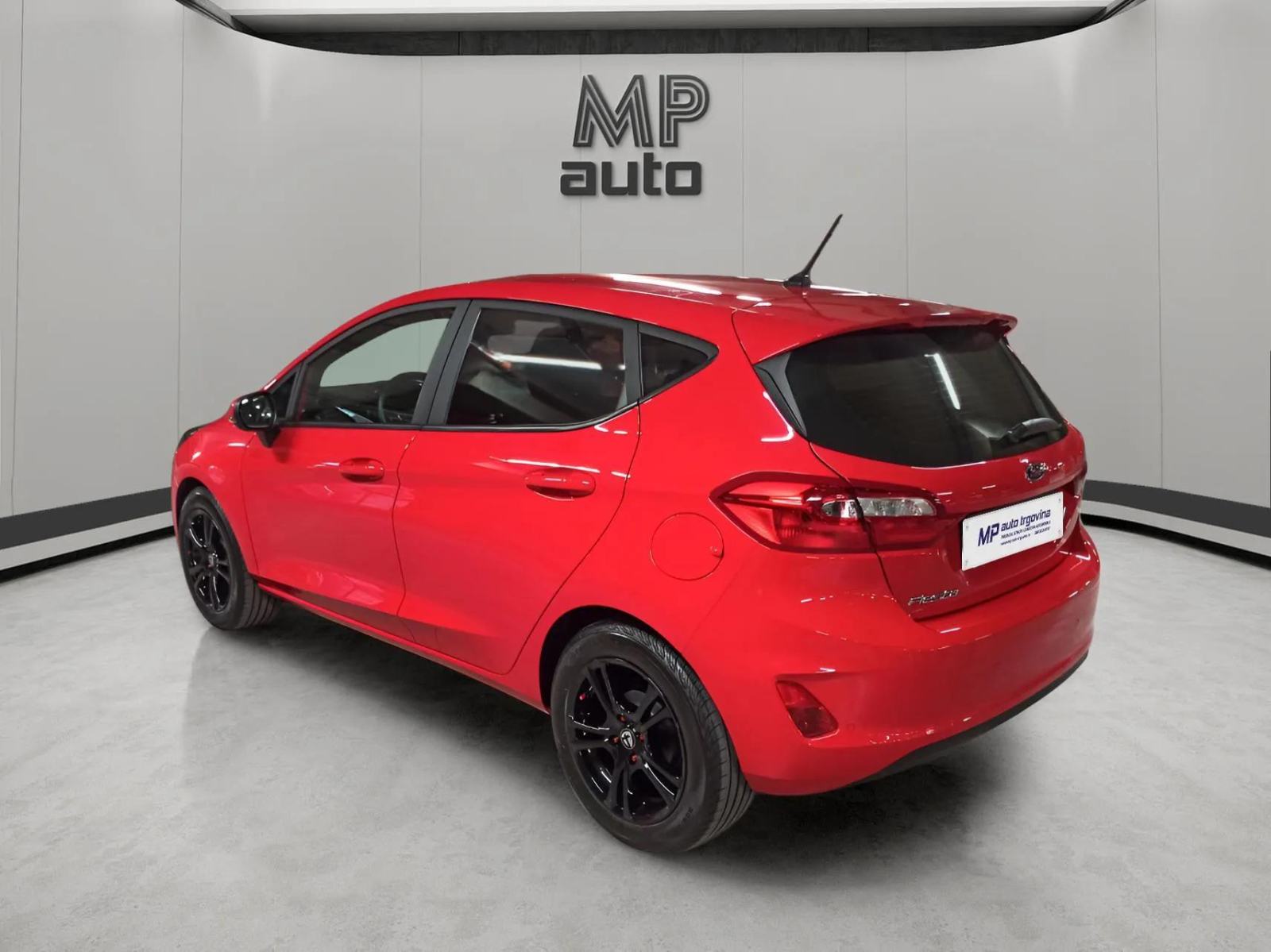 Ford Fiesta 1,1, fotografija 10