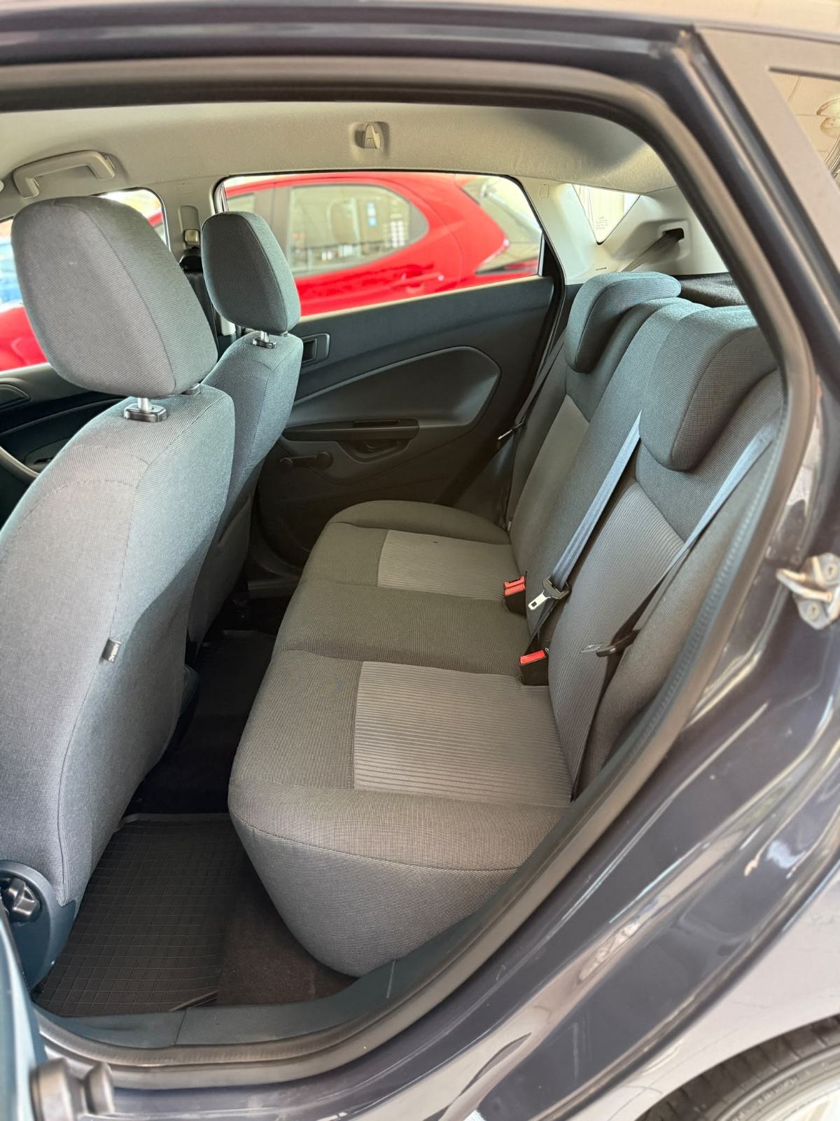 Ford Fiesta 1,2 5 16V KLIMA ALU ODLIČNO STANJE, fotografija 14