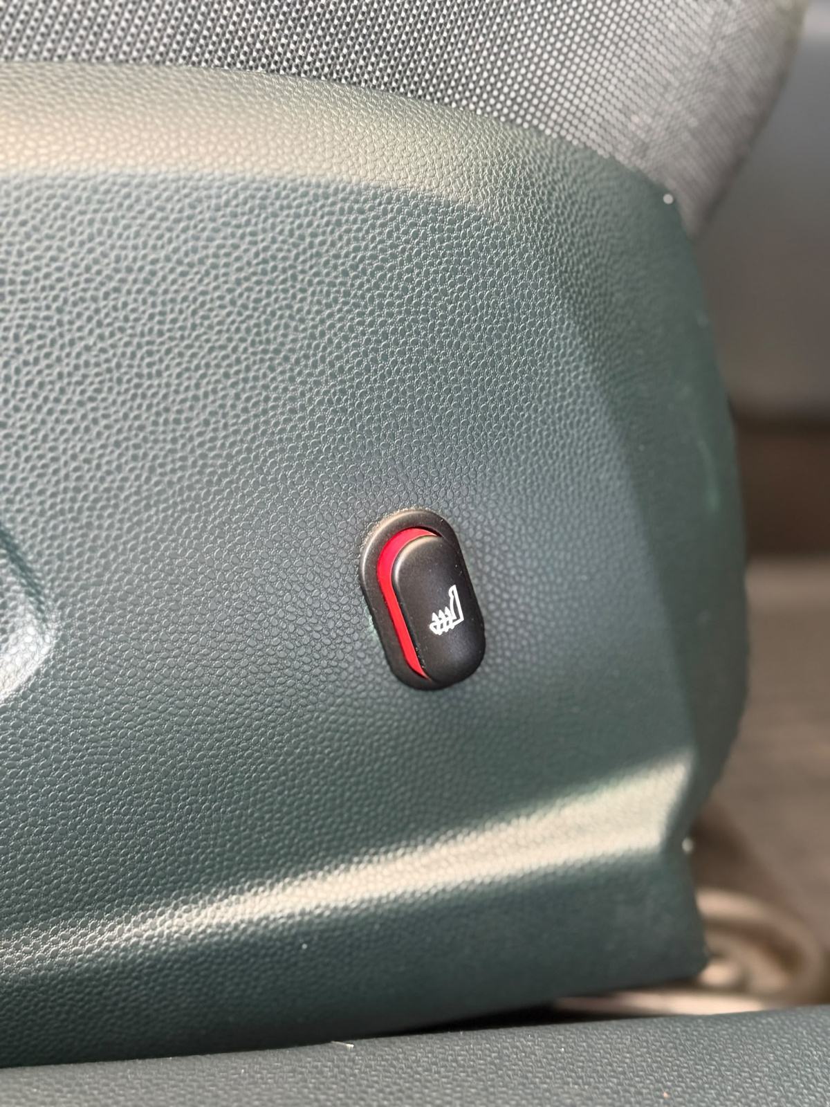 Ford Fiesta 1,2 5 16V KLIMA ALU ODLIČNO STANJE, fotografija 20