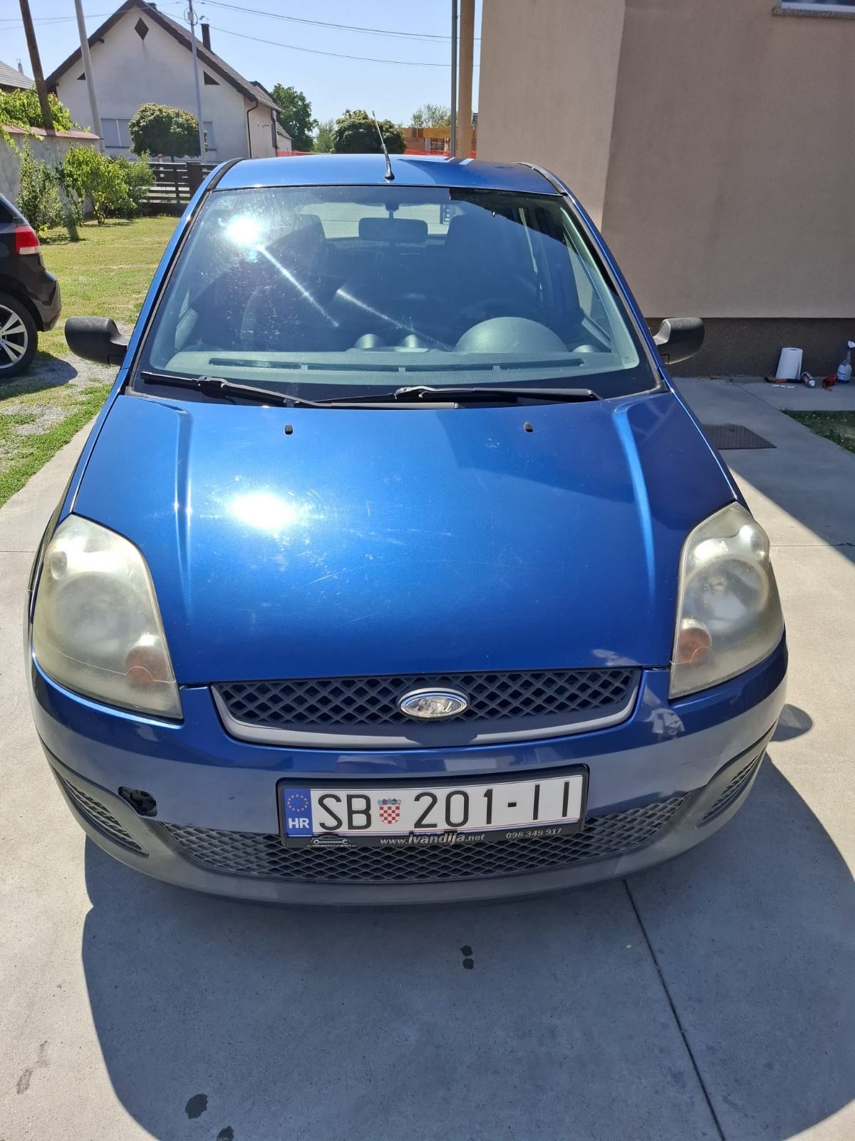 Ford Fiesta 1,2 5 16V, pogled izvana - slika 1