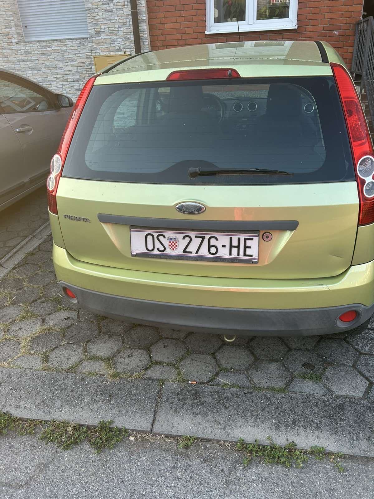 Ford Fiesta 1,2 5 16V, fotografija 2