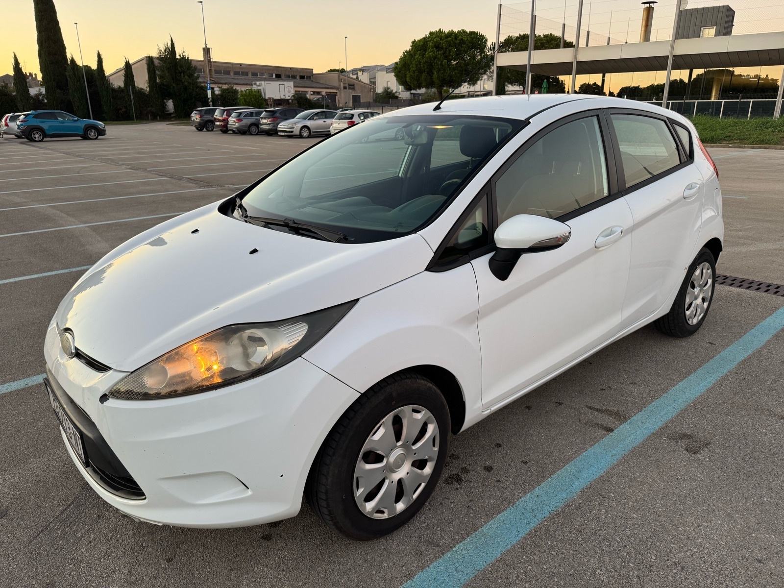 Ford Fiesta 1,2 5 16V, pogled izvana - slika 1