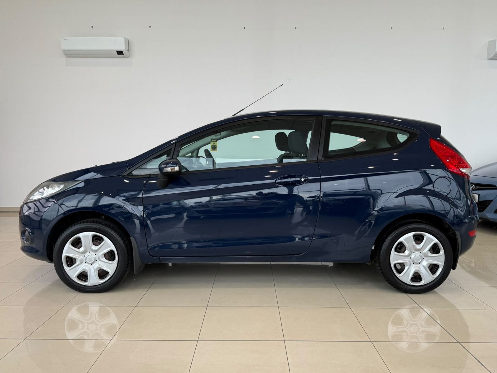 Ford Fiesta 1.25 i⭐️SERVISNA⭐️GARANCIJA⭐️, fotografija 4