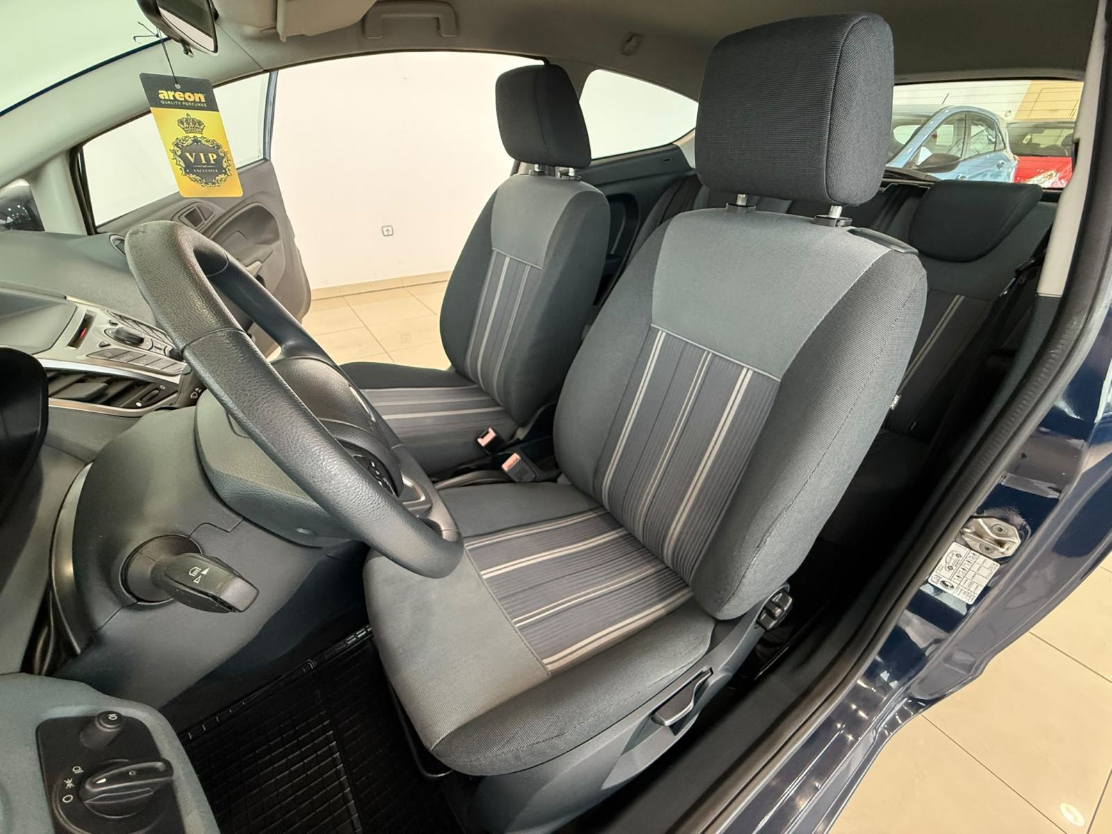 Ford Fiesta 1.25 i⭐️SERVISNA⭐️GARANCIJA⭐️, fotografija 12