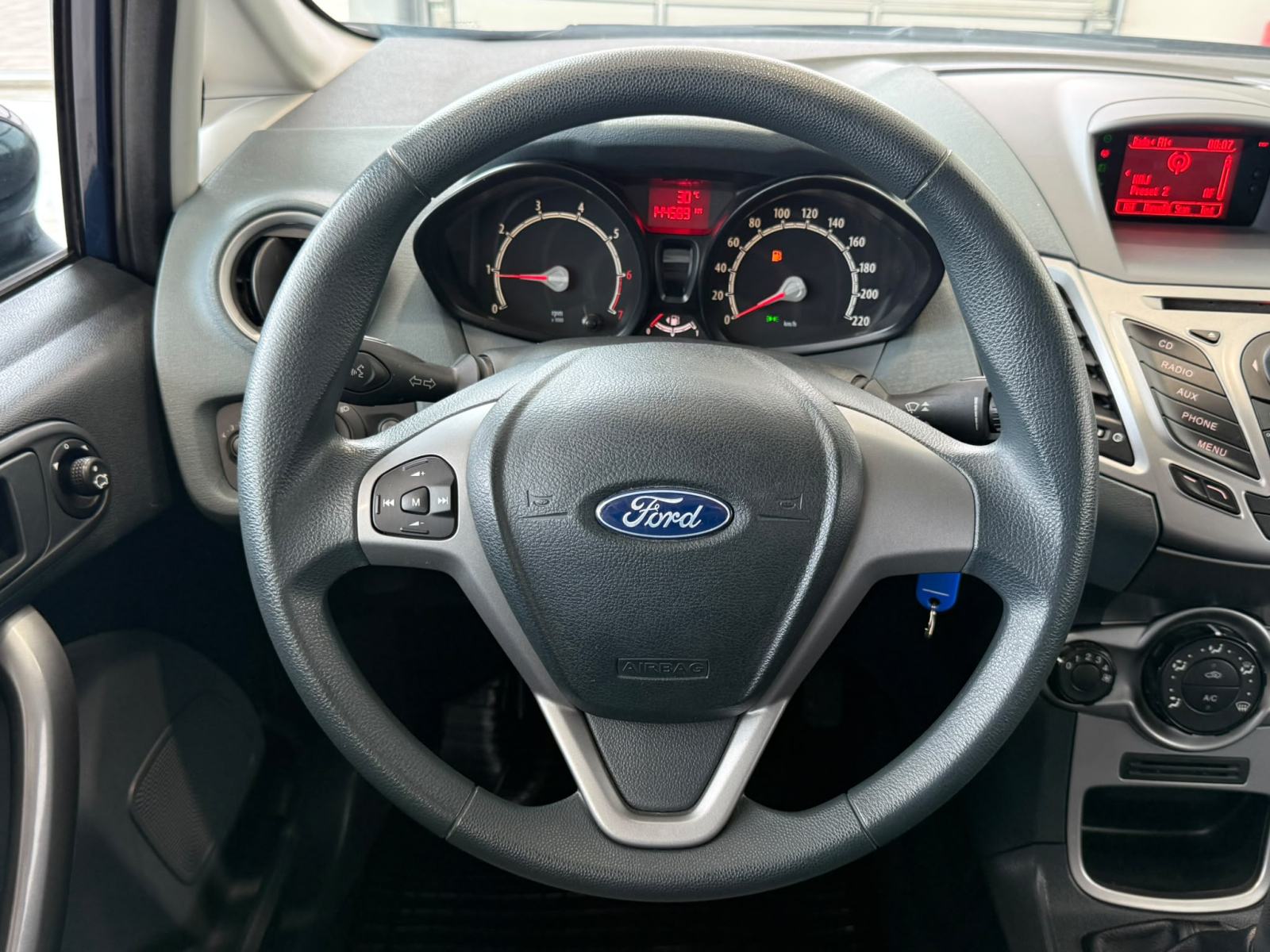 Ford Fiesta 1.25 i⭐️SERVISNA⭐️GARANCIJA⭐️, fotografija 17