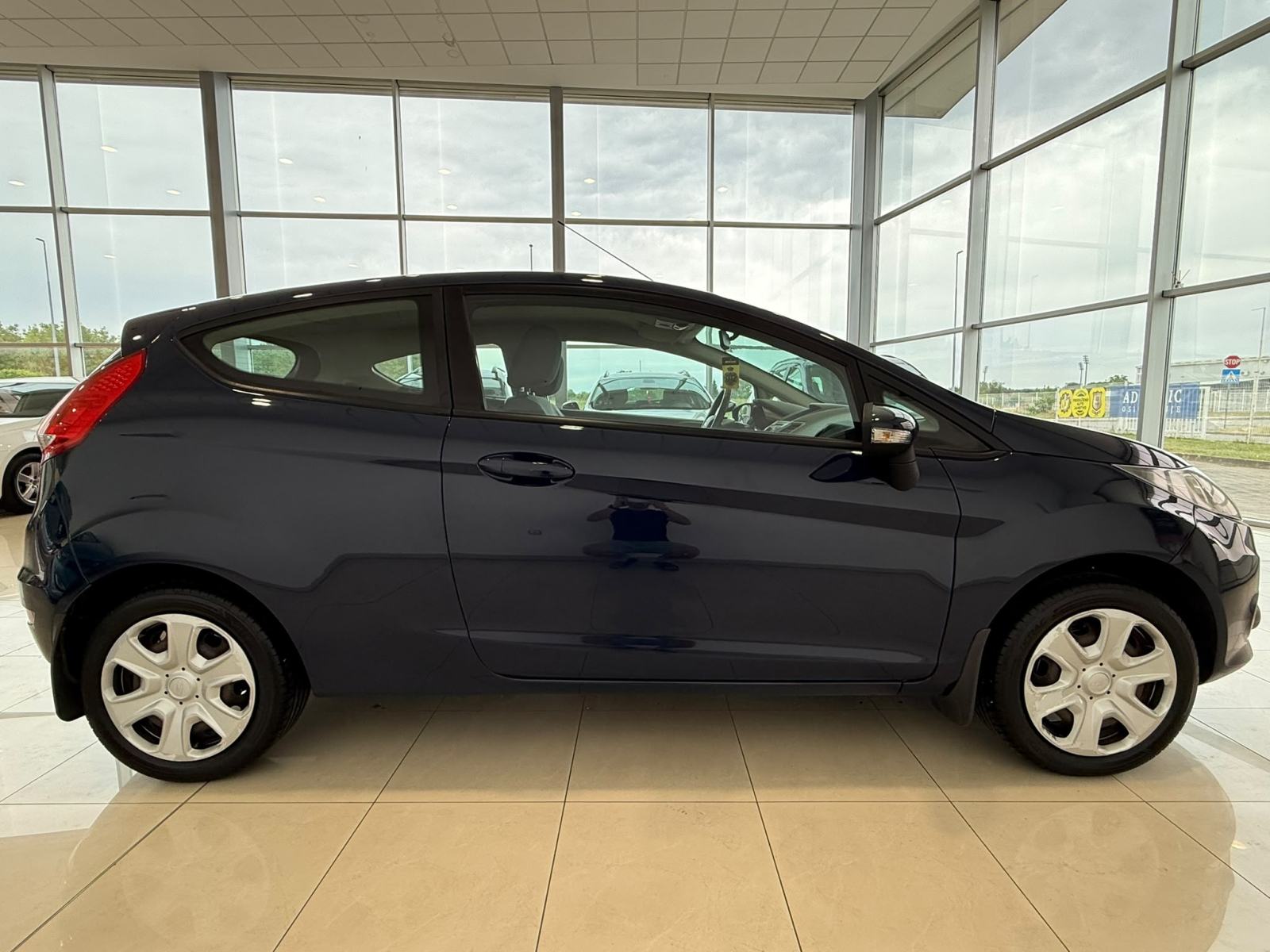 Ford Fiesta 1.25 i⭐️SERVISNA⭐️GARANCIJA⭐️, fotografija 8