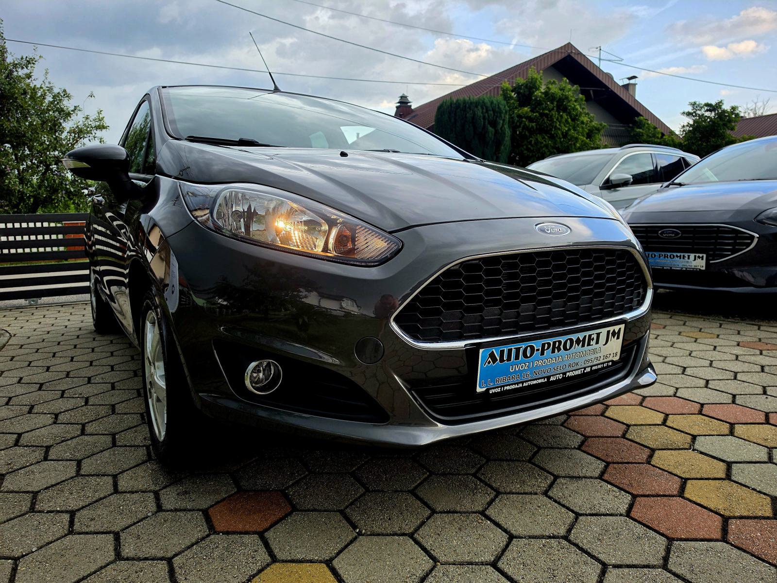 Ford Fiesta 1,2 BENZIN,,ODLIČAN,,SERVISNA,,134637KM, fotografija 3