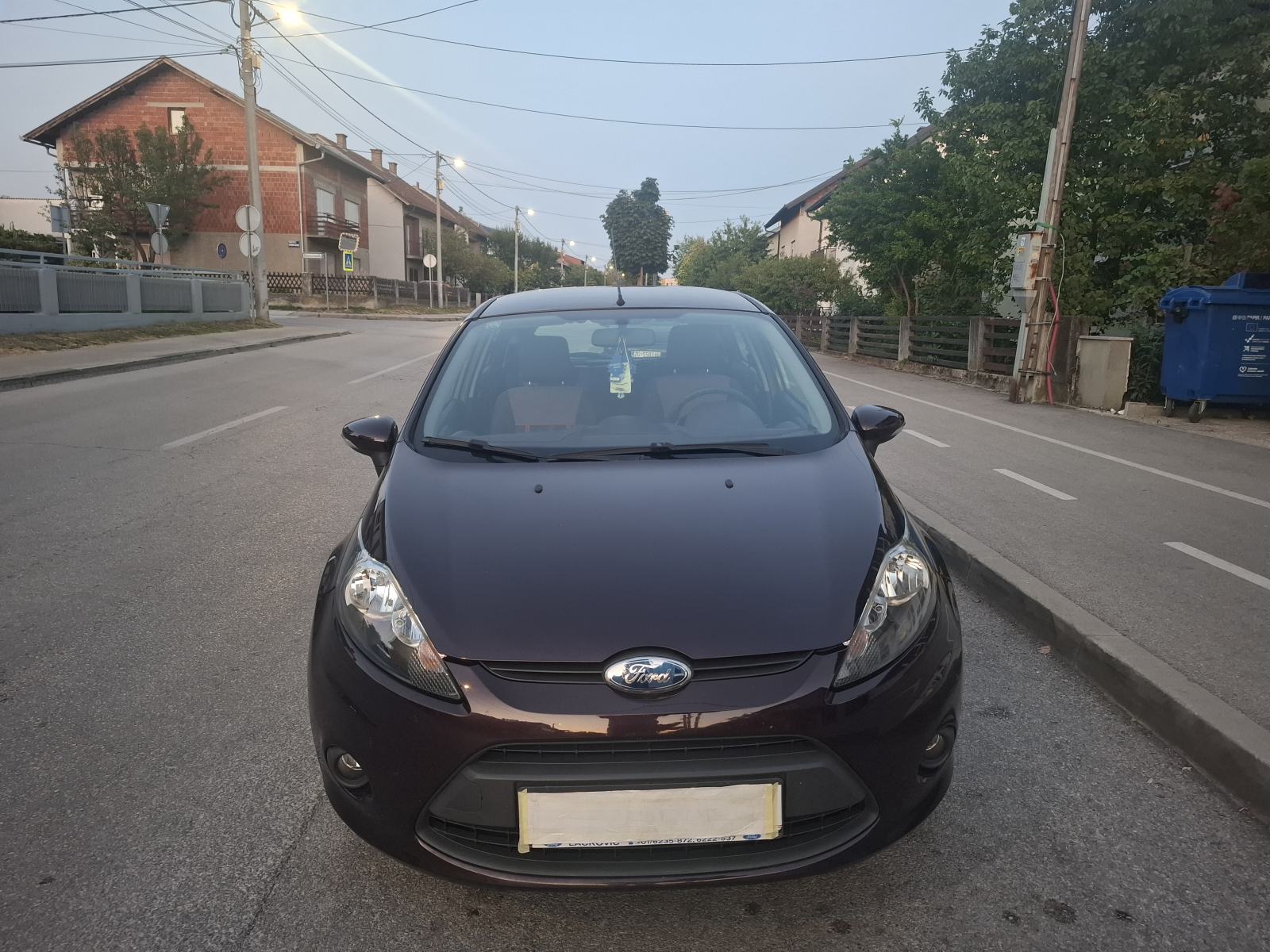 Ford Fiesta 1.25 i, 16v, SAMO 121000 KM, SERVISNA I POTVRDA O KM !, fotografija 9