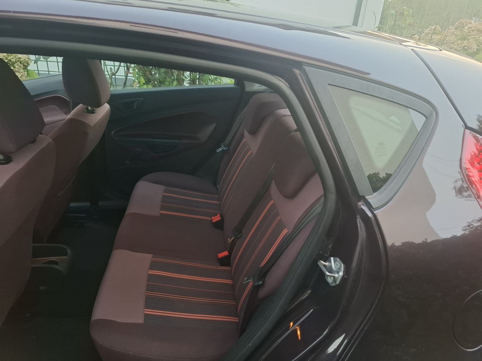Ford Fiesta 1.25 i, 16v, SAMO 121000 KM, SERVISNA I POTVRDA O KM !, fotografija 11