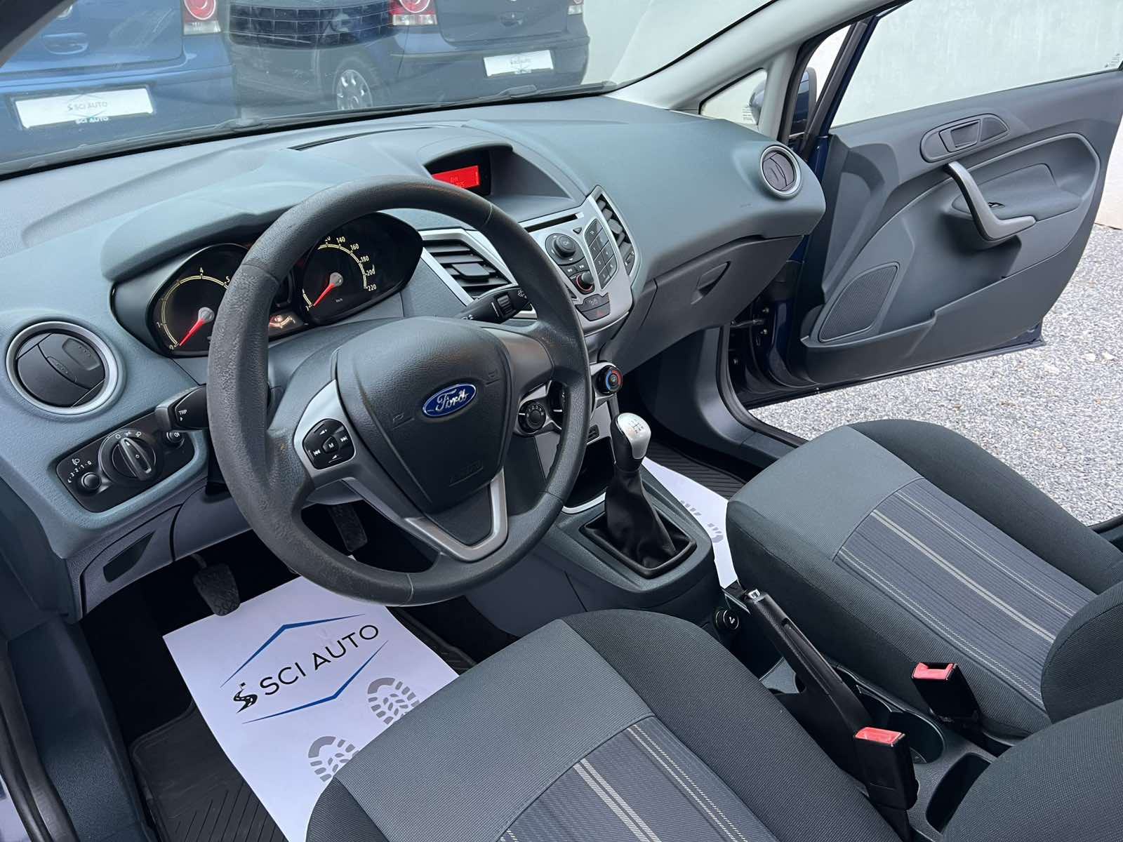 FORD FIESTA 1.25 TREND, 80.000 KM, KLIMA, ODLIČAN!, fotografija 9