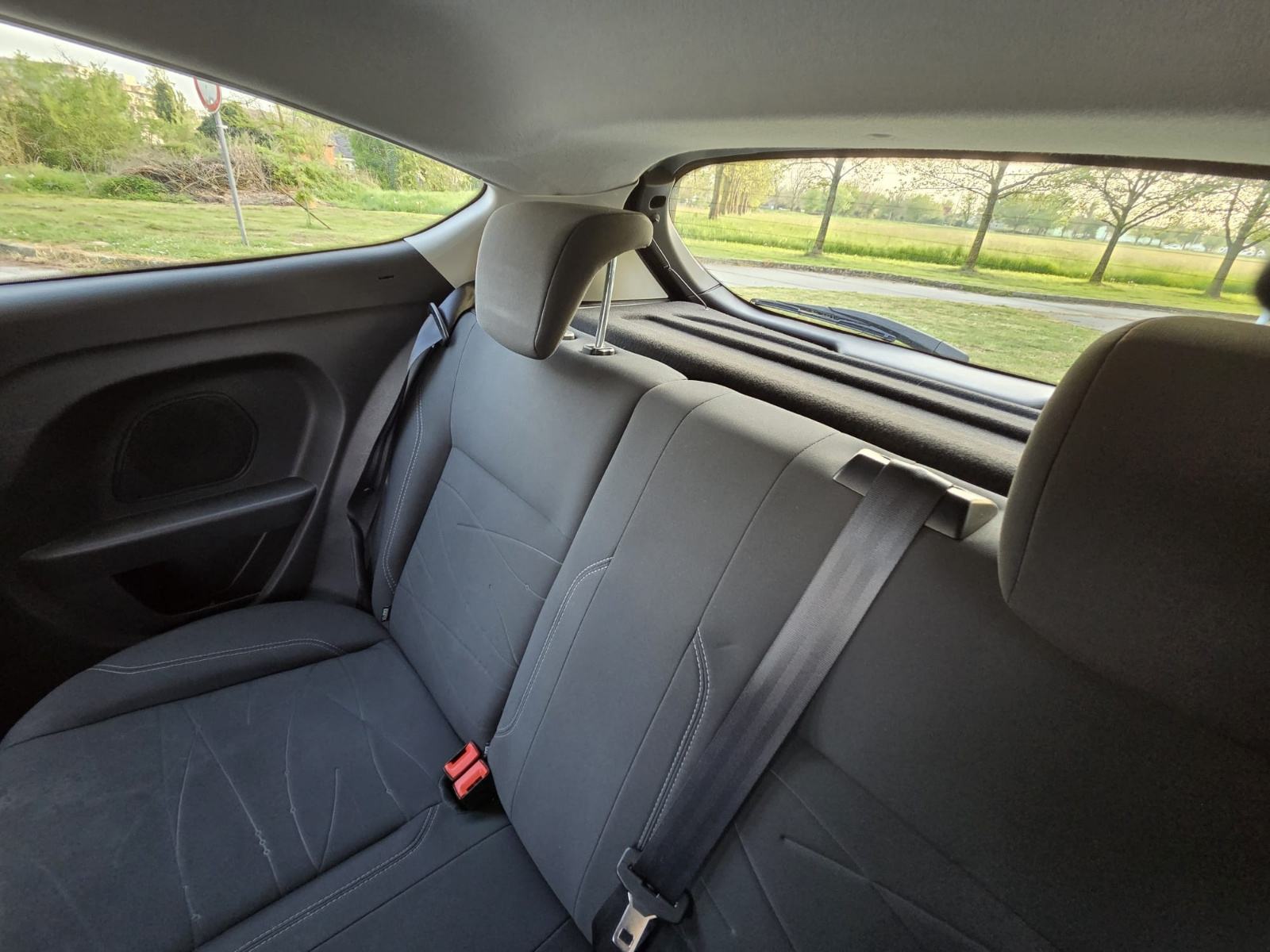 Ford Fiesta 1,25 i, fotografija 16