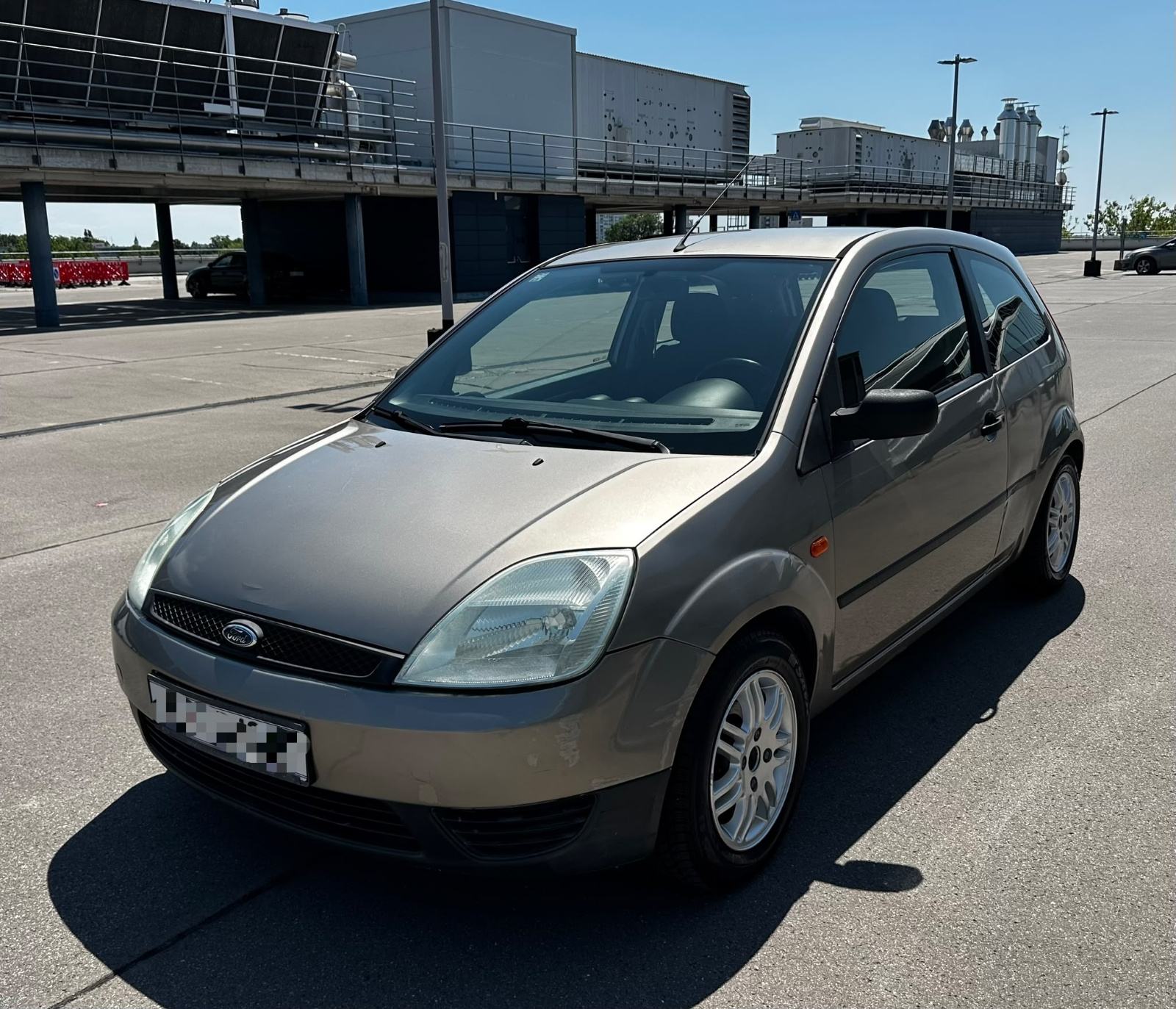 Ford Fiesta 1,3 i *Hr.Auto.Prvi vlasnik*Klima*Reg. God dana 07/2027*, fotografija 3