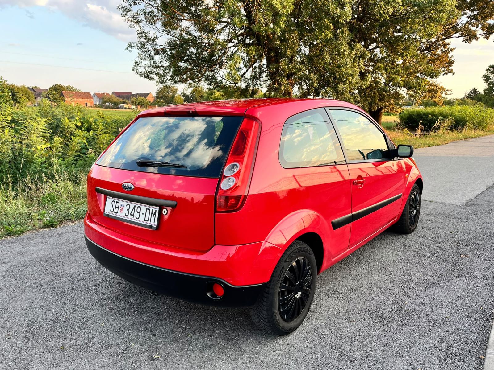 Ford Fiesta 1,3i-2007gd,KLIMA,rg06/2027-zvati na 0923801385, fotografija 6