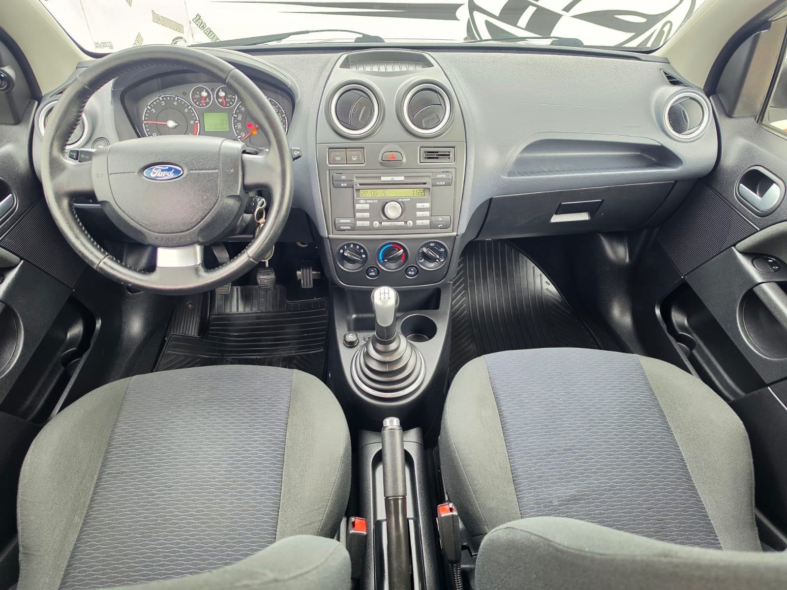 Ford Fiesta 1,4 GHIA # 119 TKM # KAO NOVA KRED-KART HR-AUTO, fotografija 5