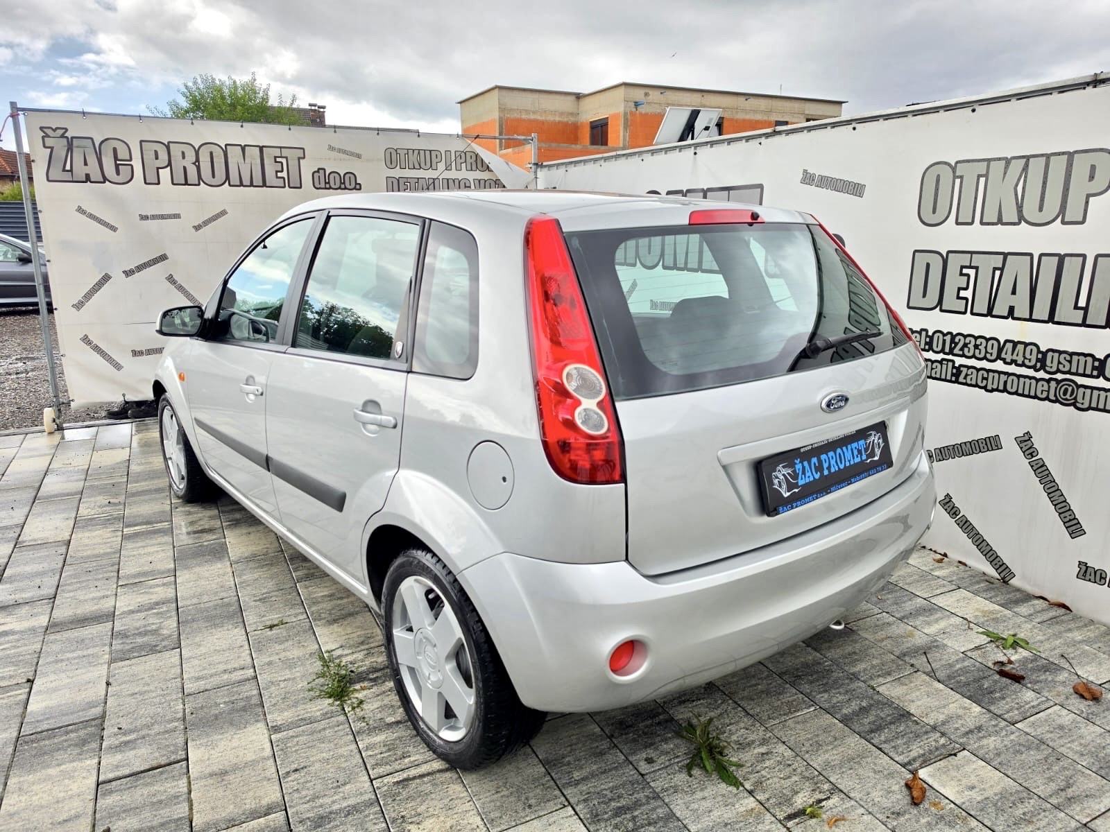 Ford Fiesta 1,4 GHIA # 119 TKM # KAO NOVA KRED-KART HR-AUTO, fotografija 18