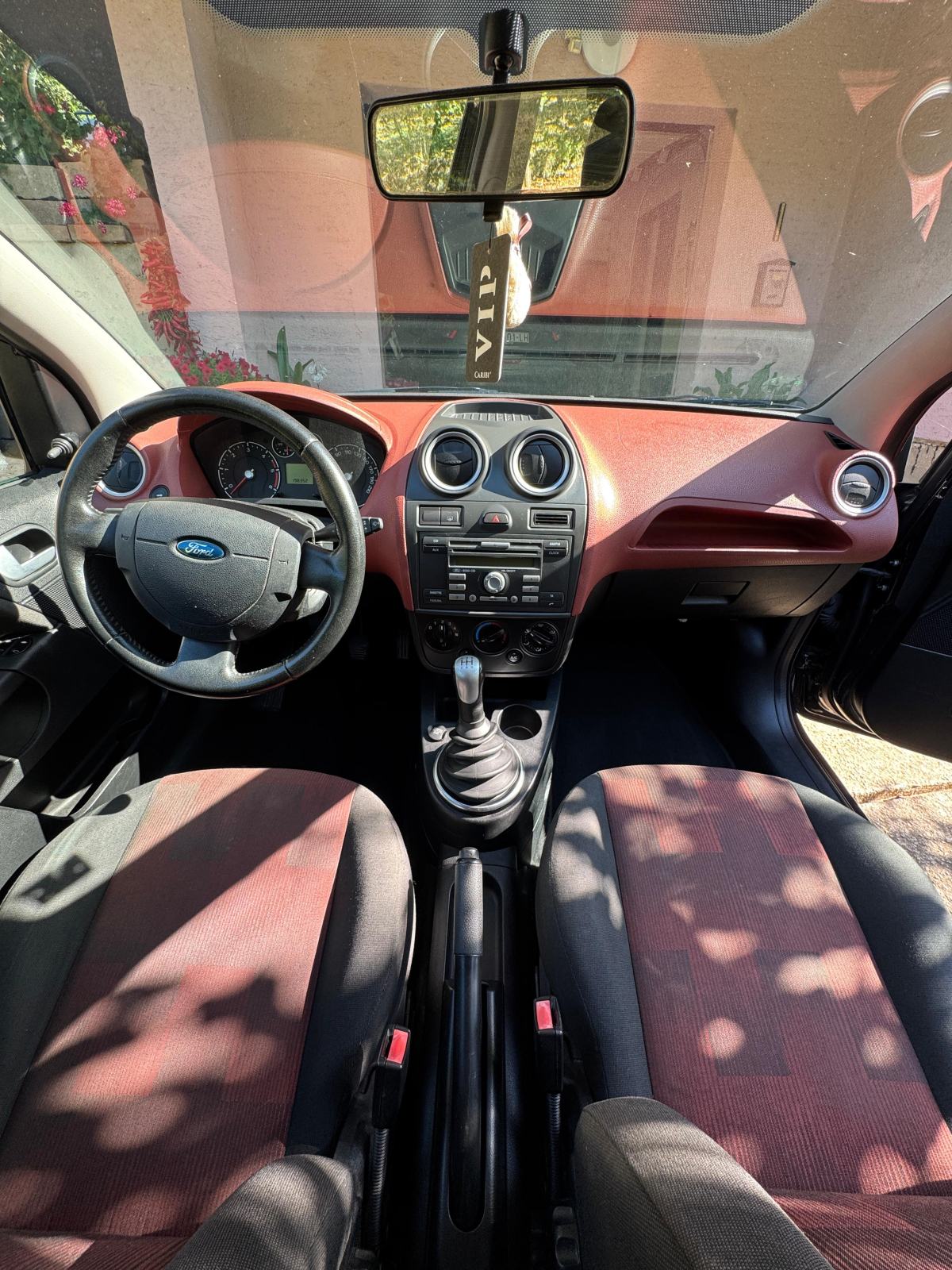 Ford Fiesta 1,4, fotografija 7