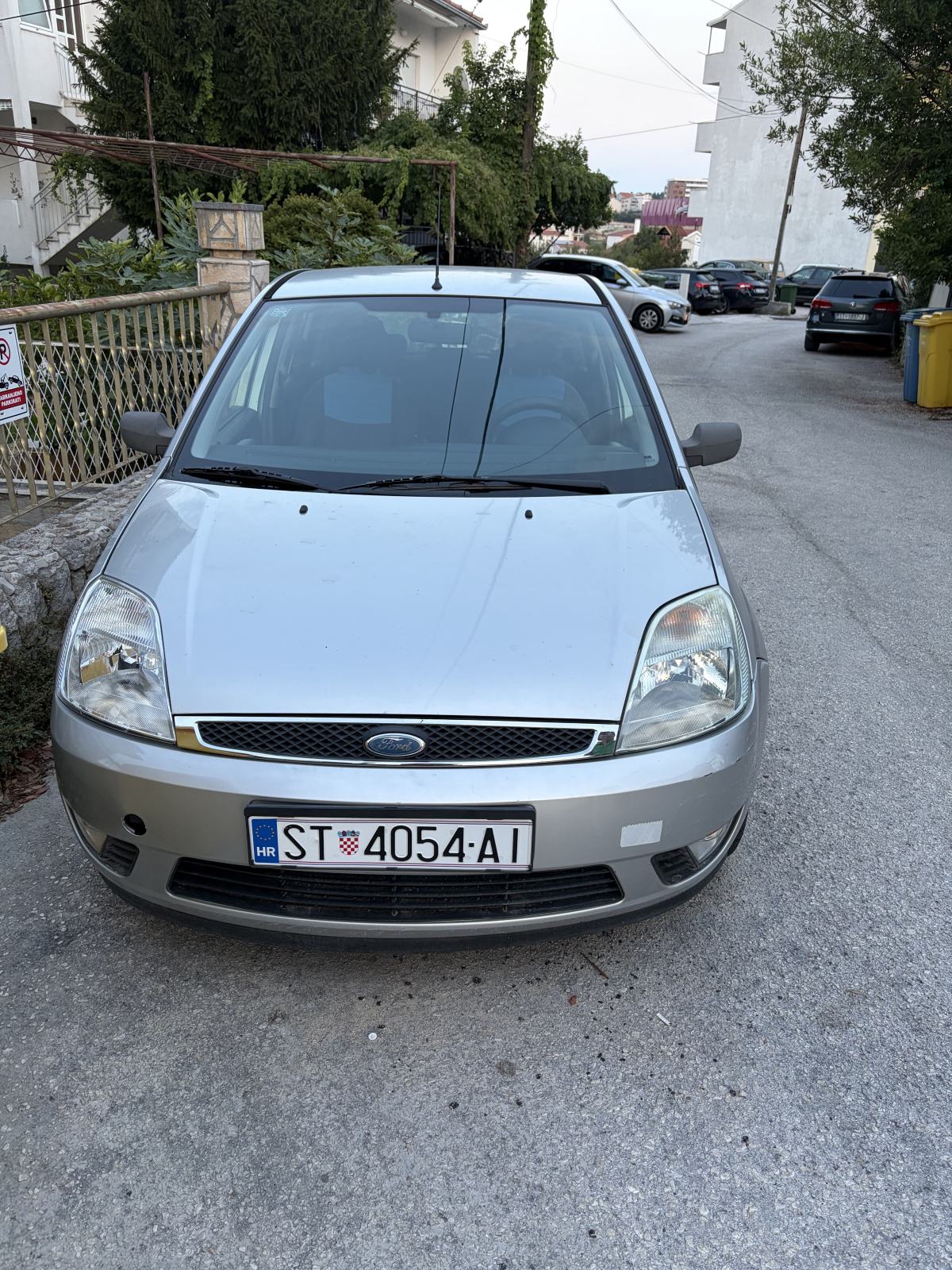 Ford Fiesta 1,4, fotografija 2