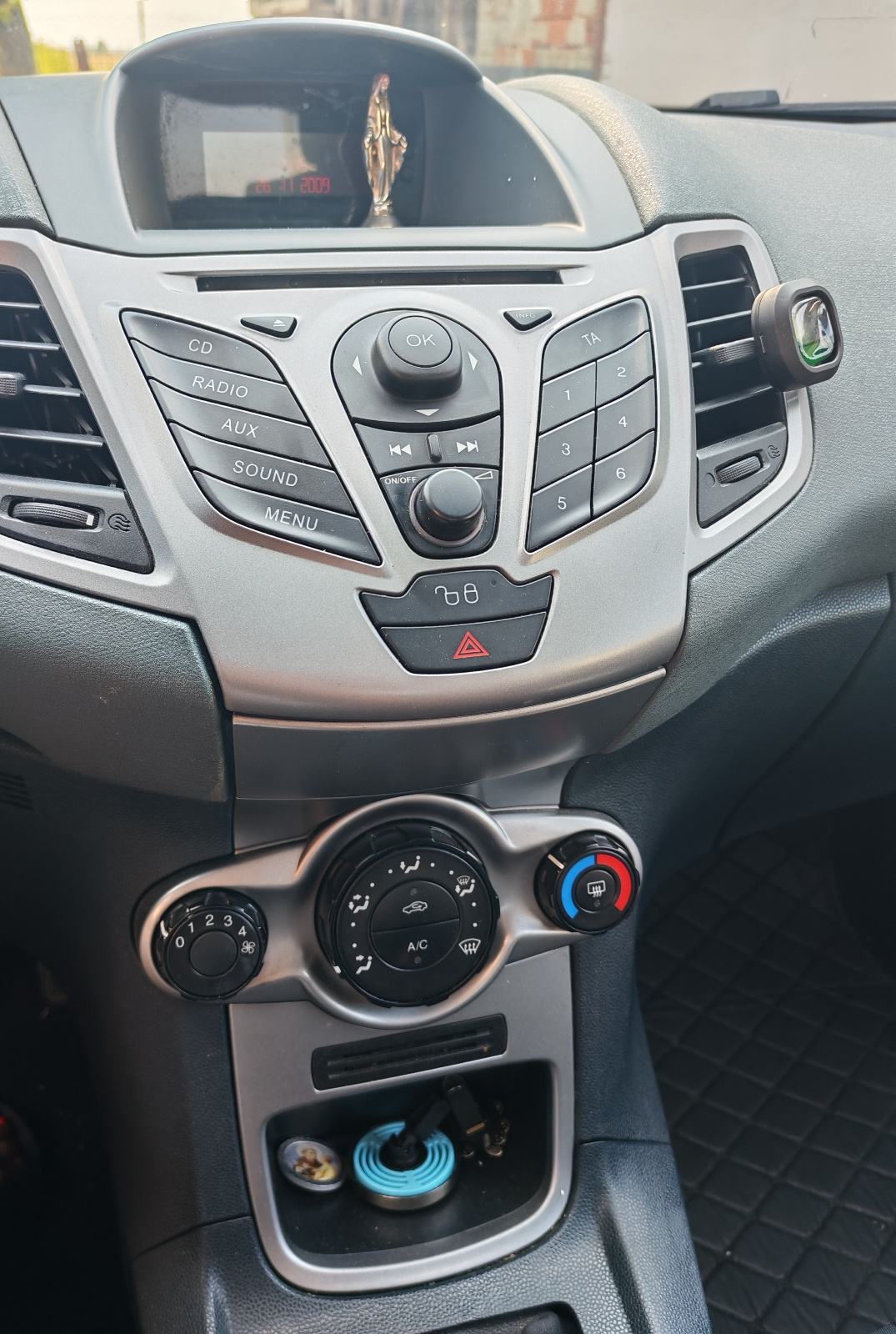 Ford Fiesta 1,4 lpg, fotografija 8