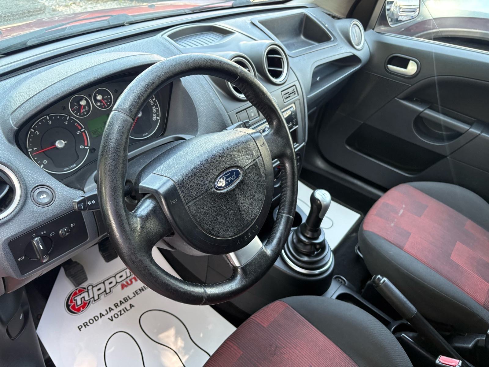 Ford Fiesta 1,4 TDCi REG:02/2027 - KLIMA - AUTOKREDIT, fotografija 9