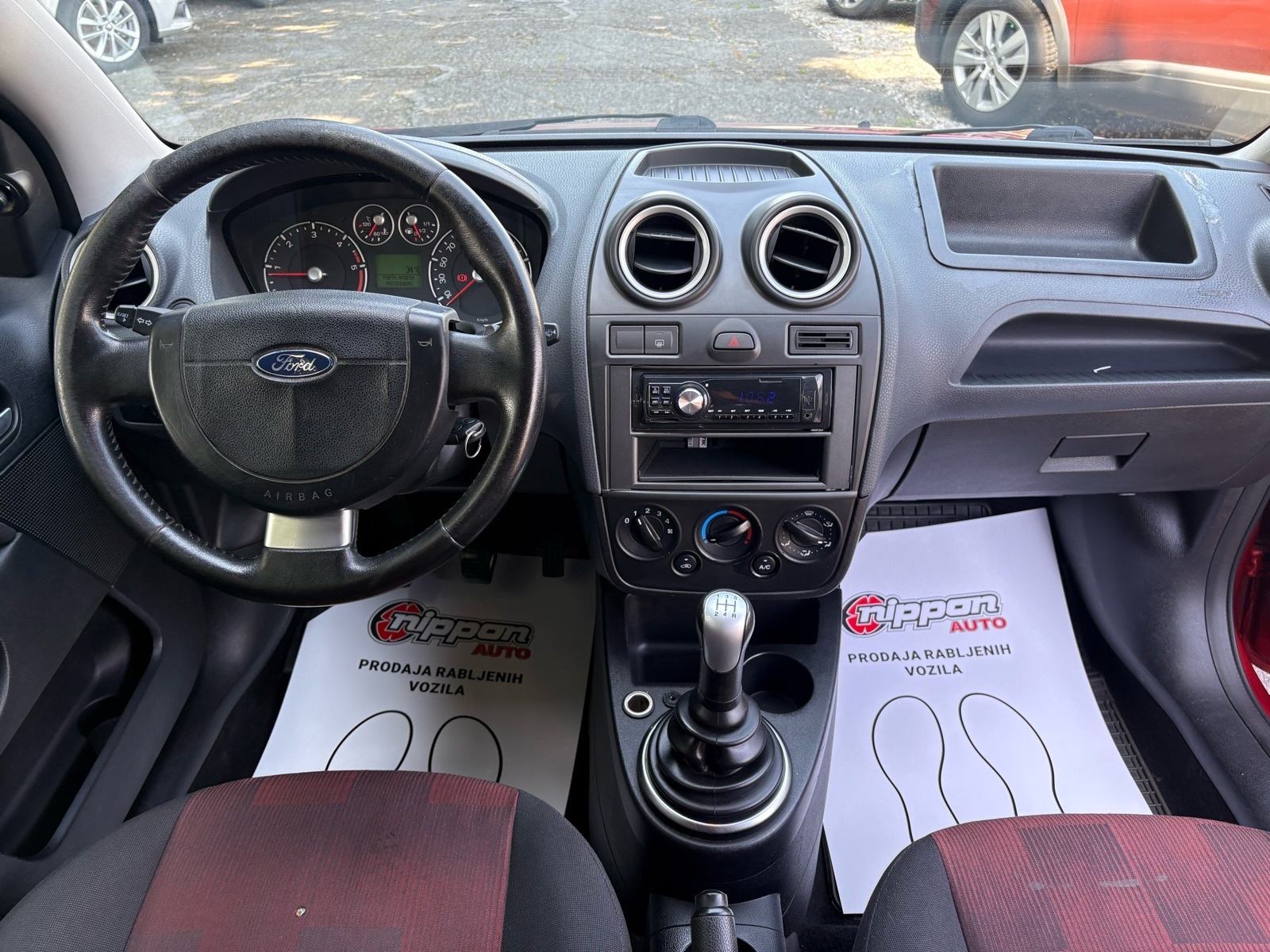 Ford Fiesta 1,4 TDCi REG:02/2027 - KLIMA - AUTOKREDIT, fotografija 12
