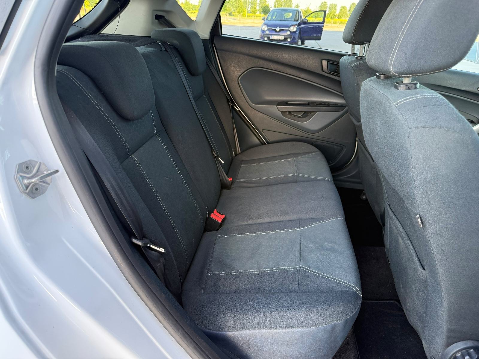 Ford Fiesta 1,4 TDCI TITANIUM 2009 REG 1 GODINU, fotografija 20