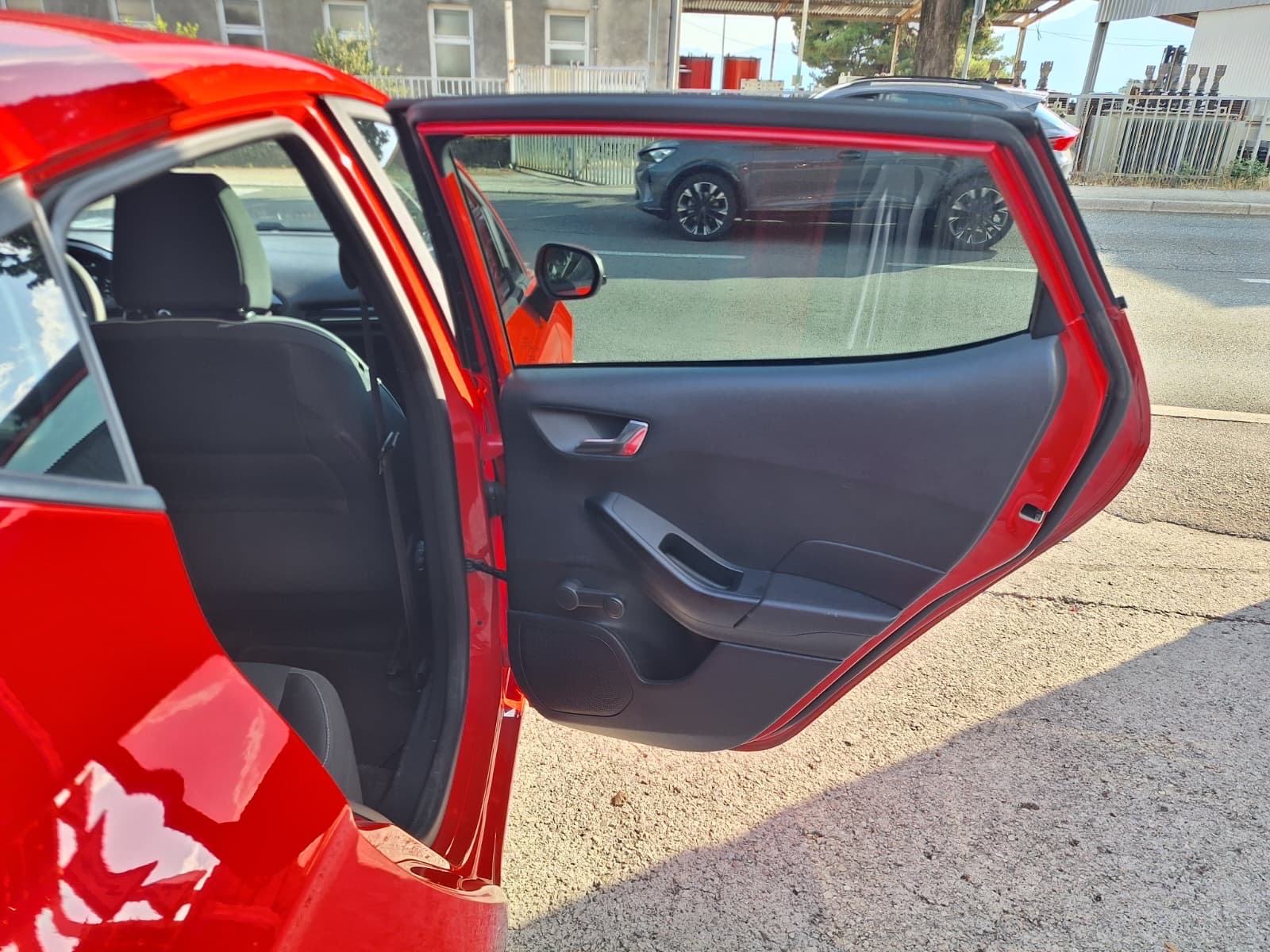 Ford Fiesta 1,5 TDCi 85 KS, fotografija 17