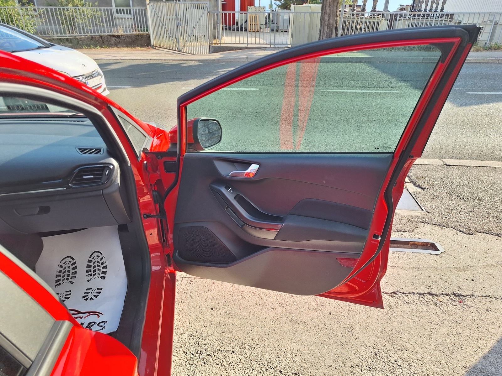 Ford Fiesta 1,5 TDCi 85 KS, fotografija 14