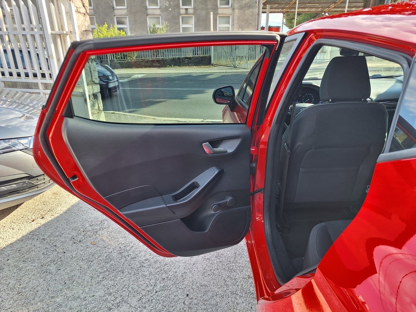 Ford Fiesta 1,5 TDCi 85 KS, fotografija 18