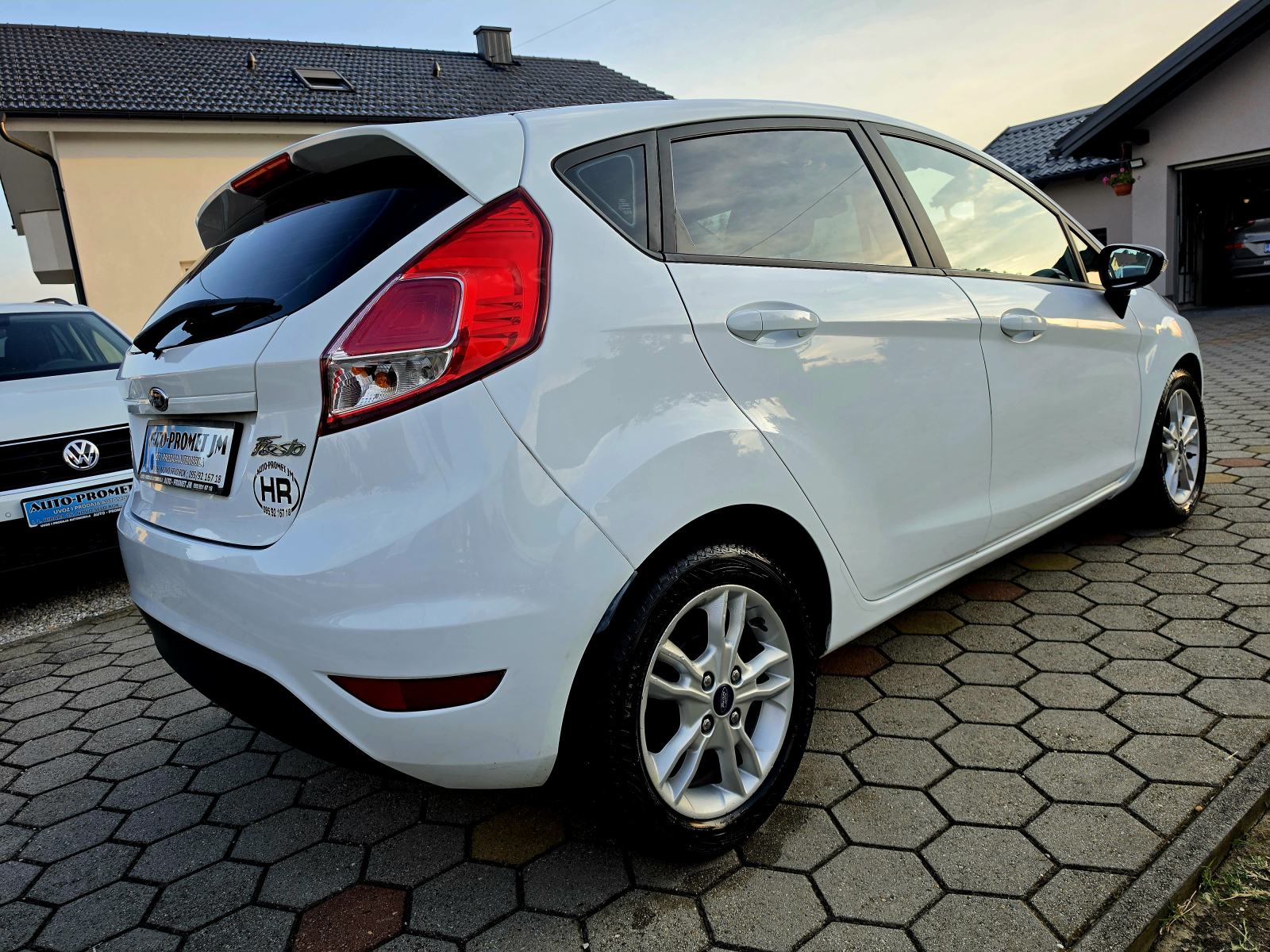 Ford Fiesta 1,5 TDCi,,ODLIČAN,,SERVISNA,,123853KM, fotografija 6