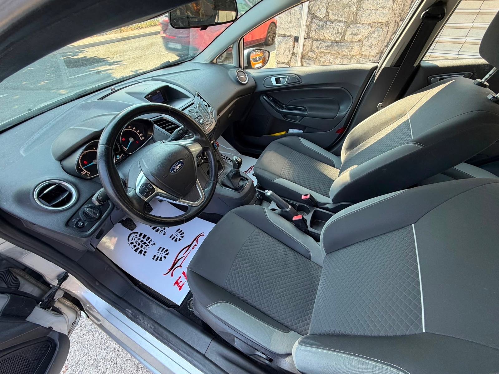 Ford Fiesta 1,5 TDCi REG.03.2027/HR AUTO ‼️94.000 Km, fotografija 12